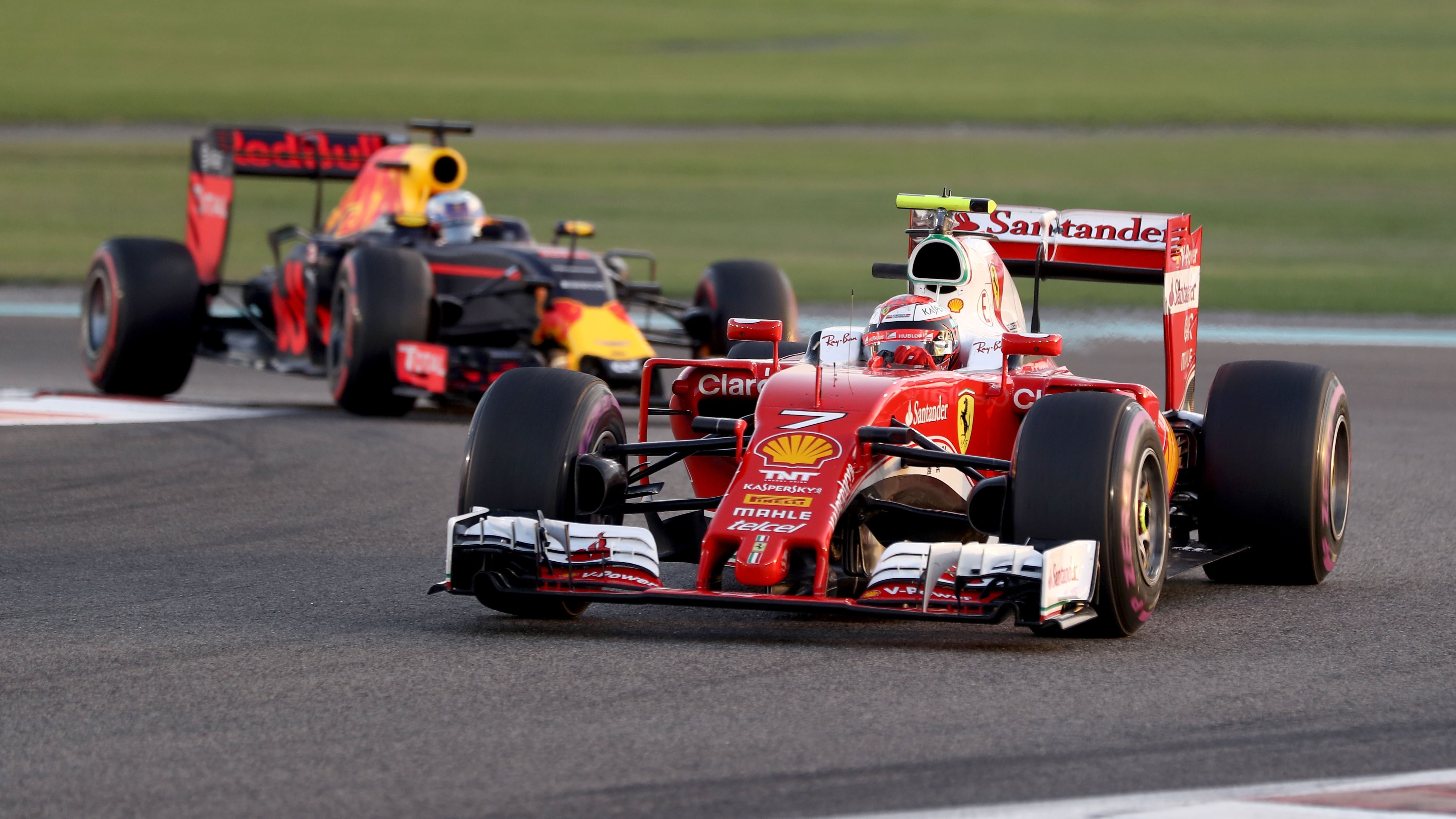 Caso ingegneri Ferrari li caccia E Mercedes li prende al volo