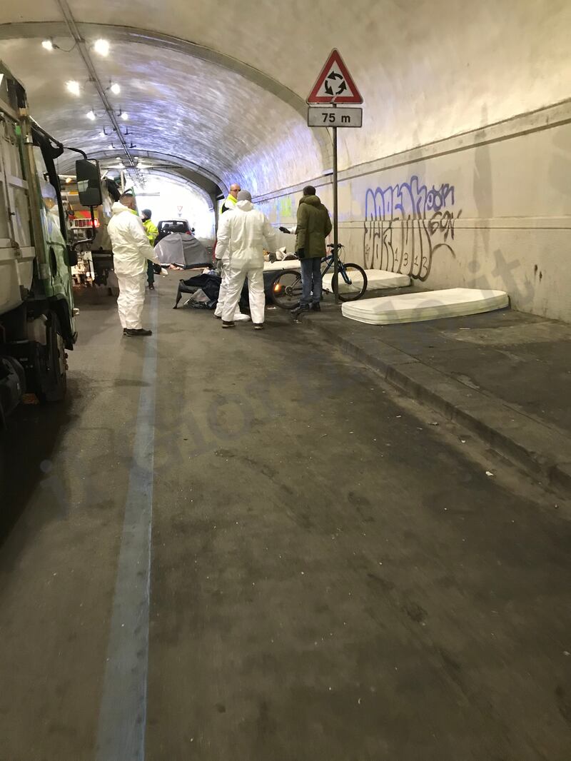 Sgomberato il tunnel in Centrale: degrado fuori controllo 9