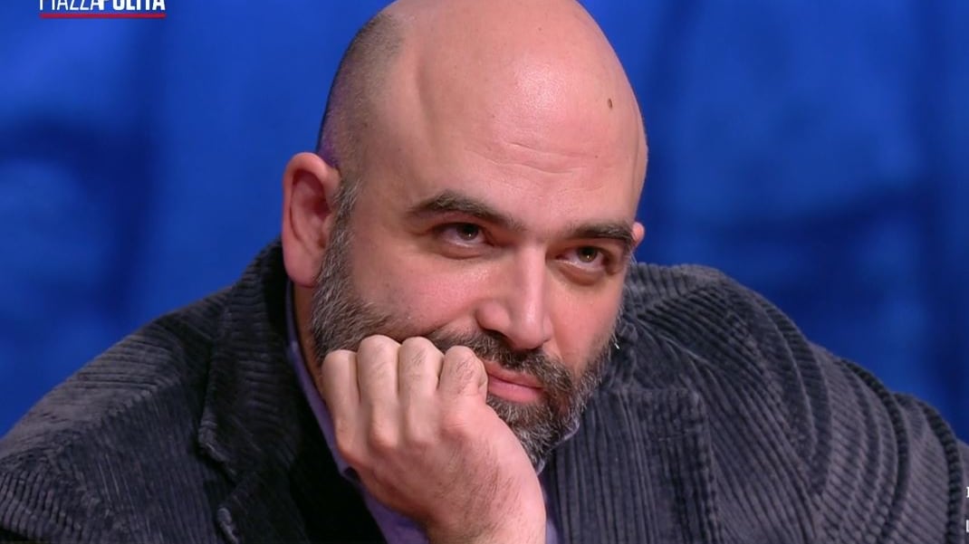 "Offendi le forze dell'ordine". Salvini zittisce Saviano