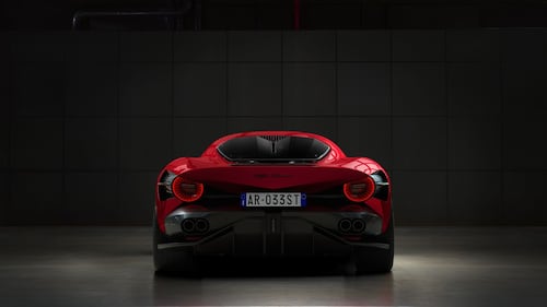 Alfa Romeo 33 Stradale, guarda le immagini 18
