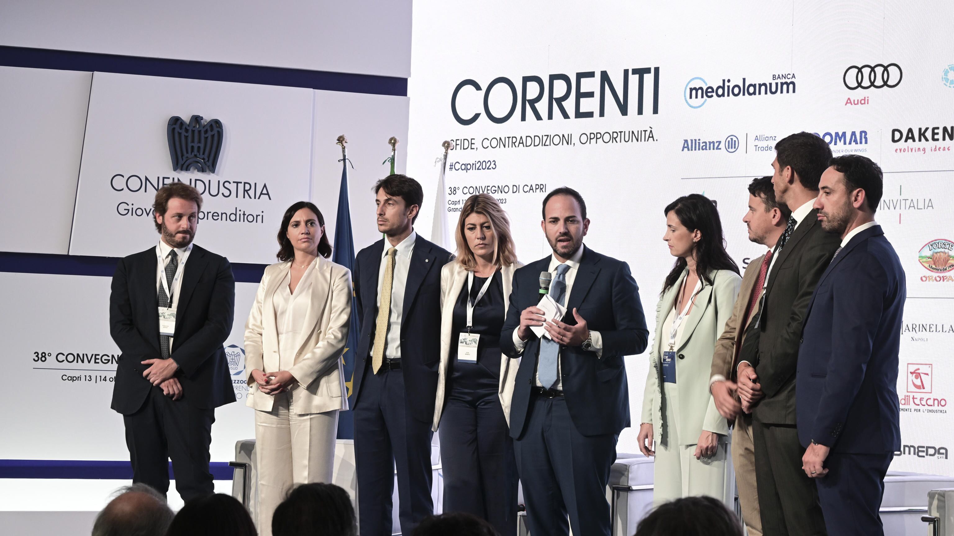 L'opposizione anti italiana che bastona le categorie