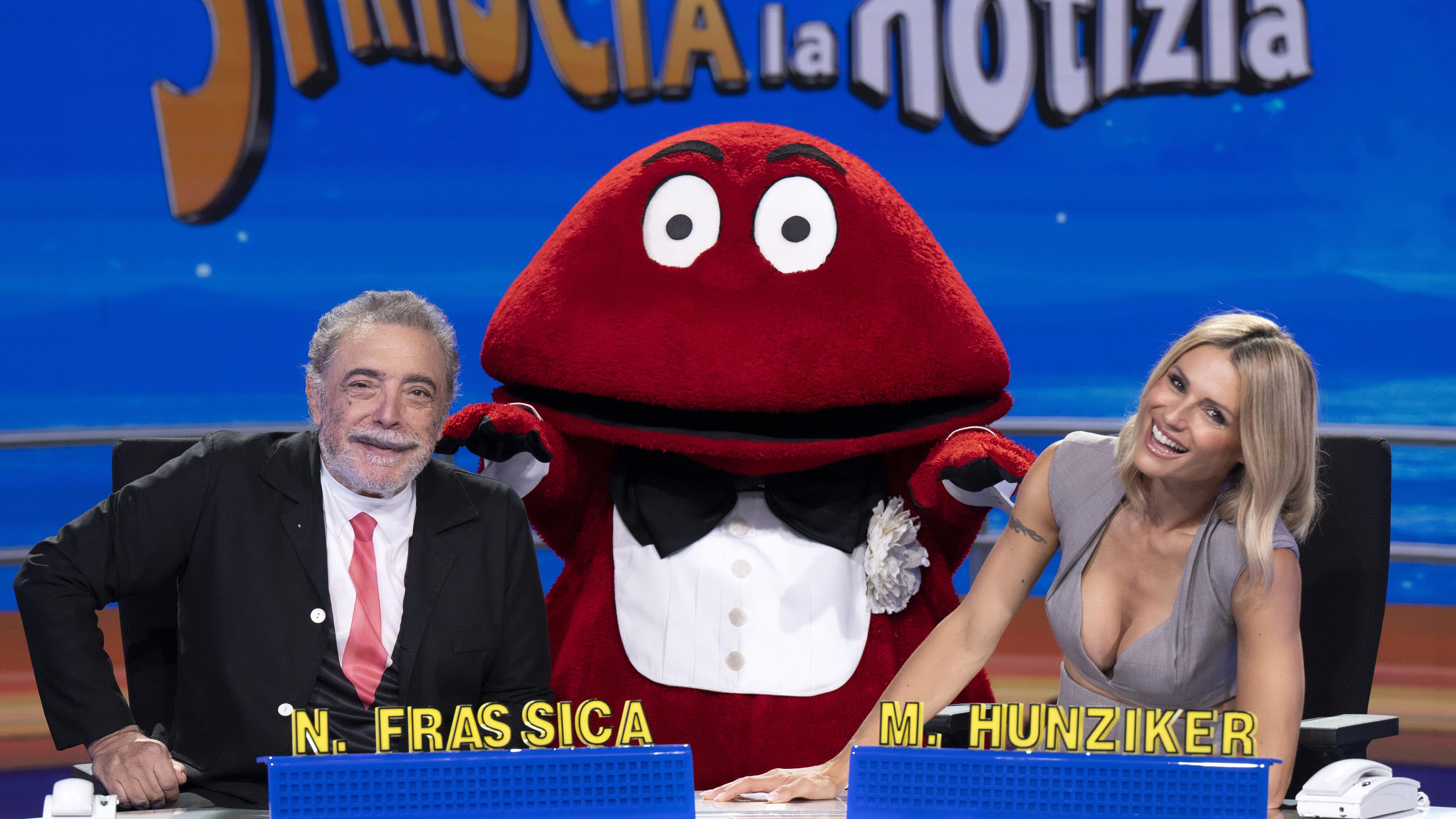 Striscia diventa "la voce della complottenza". Ricci: "Seguo Amadeus, ma la sfida è con La7"