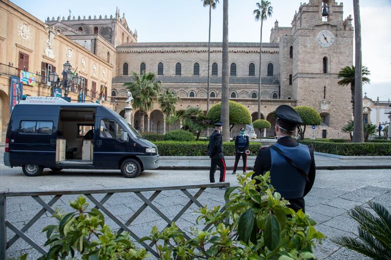 Controlli a tappeto, come si combattono contagio e furbetti 2