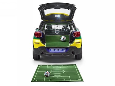 MINI Paceman GoalCooper: 1:0 per MINI 9