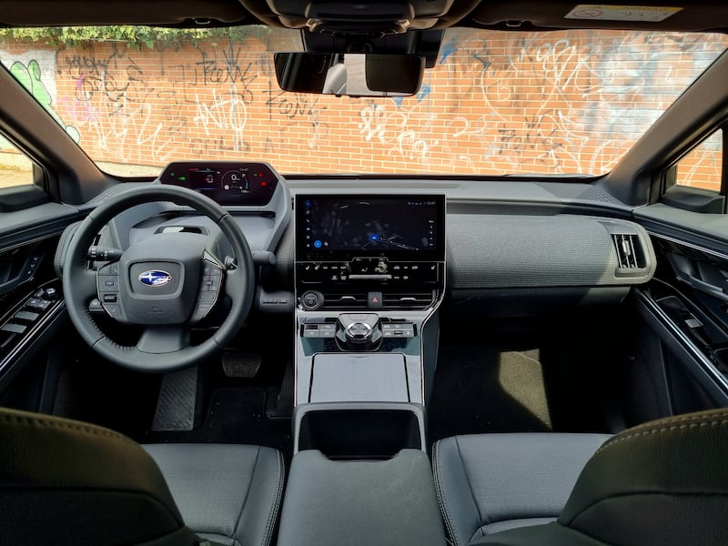 Subaru Solterra, le foto del primo fuoristrada 100% elettrico 13