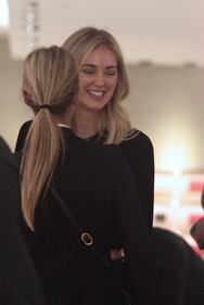 Chiara Ferragni fa shopping in centro a Milano 19