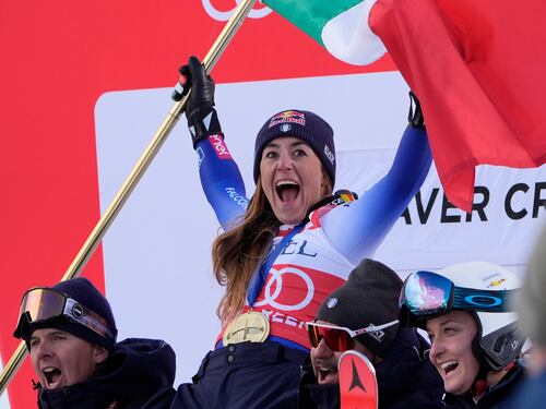 Sofia balla nella storia