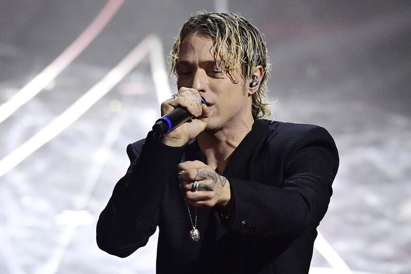 Sanremo 2024: ecco il look della finalissima del Festival di Irama 3