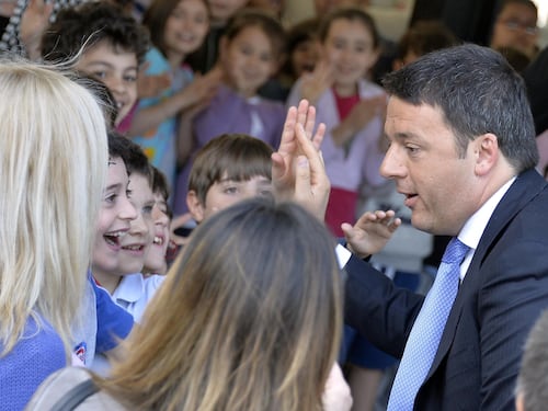 Terzo settore, Renzi la lancia leva per la difesa della Patria