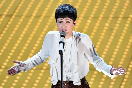 Chiara Dello Iacovo avvolta nel cellophane 1