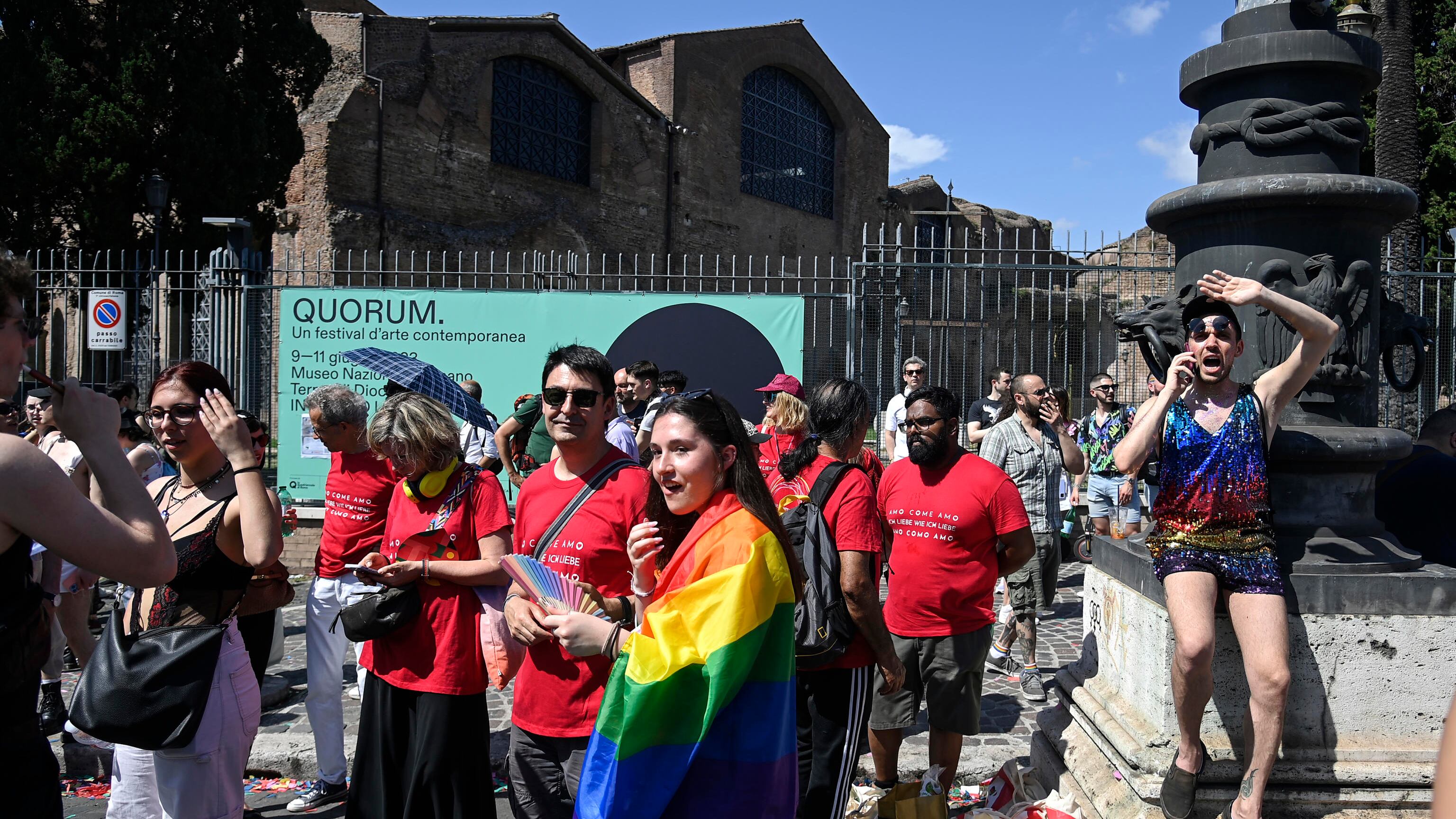Roma versa nel degrado, ma Gualtieri pensa solo ai diritti Lgbt