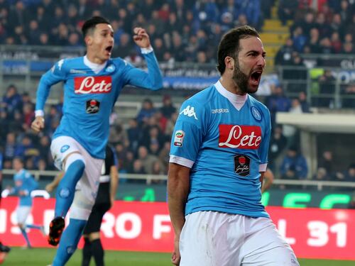 Higuain stende l'Atalanta, continua il sogno scudetto