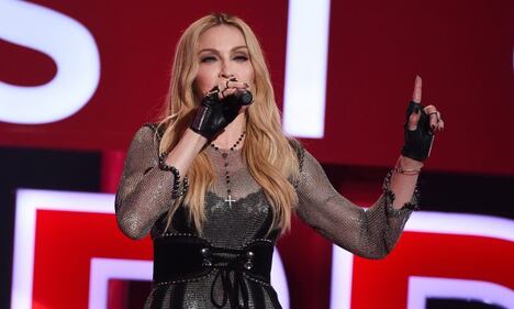 Madonna, topless a sorpresa su Instagram 2