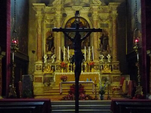 "La Chiesa sposa le mode ecco perché rischia di restare presto vedova"