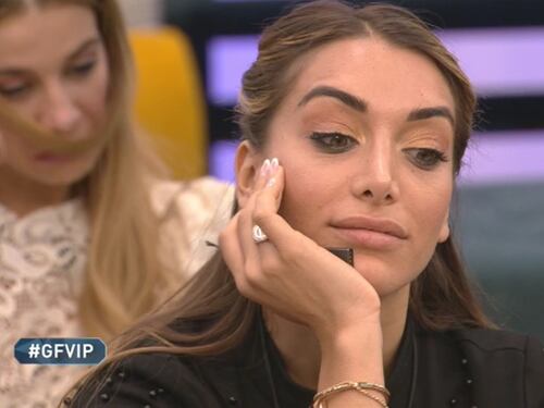 Gf Vip, Elisa De Panicis "smaschera" Andrea Denver: "Mi ha chiesto di avere una storia in Casa"