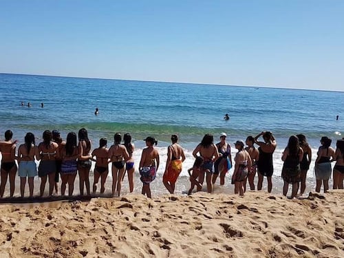 Algeria, la "rivolta del bikini" delle donne per cambiare le mentalità
