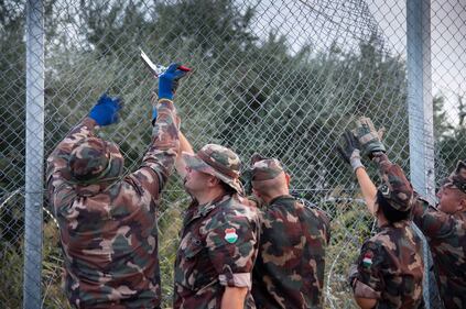 Ungheria, frontiera sigillata al confine serbo 14