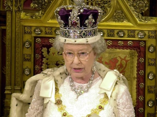 “Rubato dai colonizzatori”. L’India rivuole il Koh i Noor della Regina