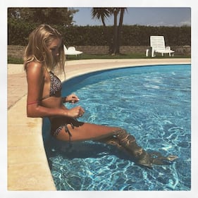 Mercedesz Henger, le foto più sexy 15