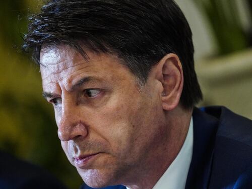 Il M5S, Petrocelli e la farsa delle (finte) espulsioni