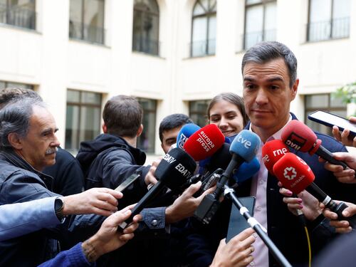 Ecatombe socialista in Spagna: Sanchez si dimette