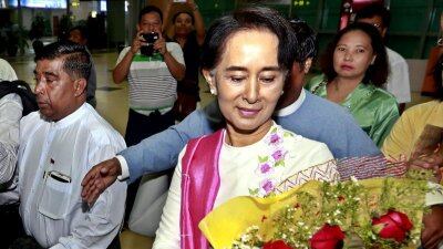 Visita storica di Aung San Suu Kyi a Pechino