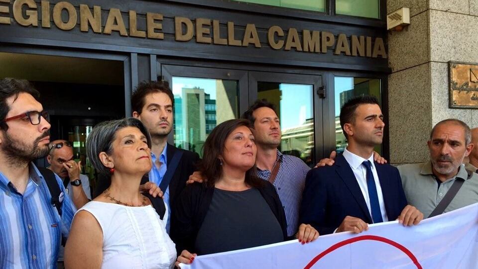 In Campania M5S non si arrende: "Nessun accordo con De Luca"