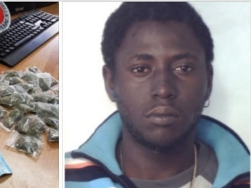 La tecnica dei pusher gambiani: arrampicati sui balconi per spacciare la droga