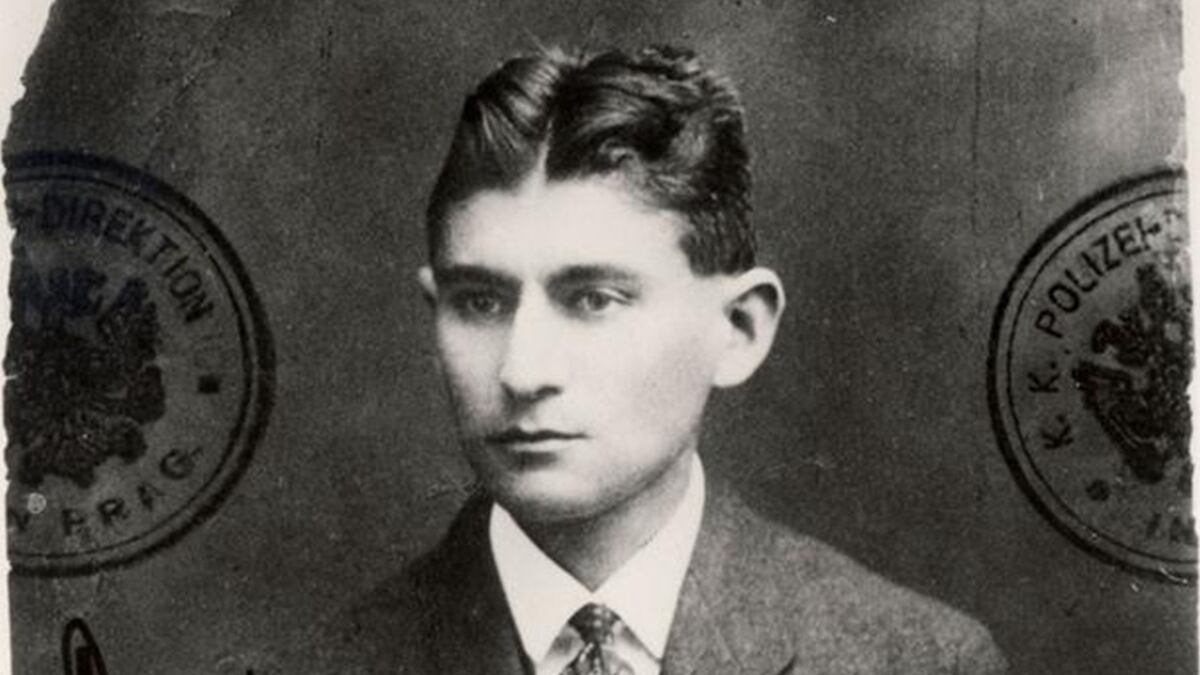 Il giovane Kafka, metamorfosi di un impiegato