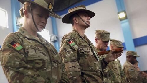 Kabul, la Nato dà l'addio all'Afghanistan 9