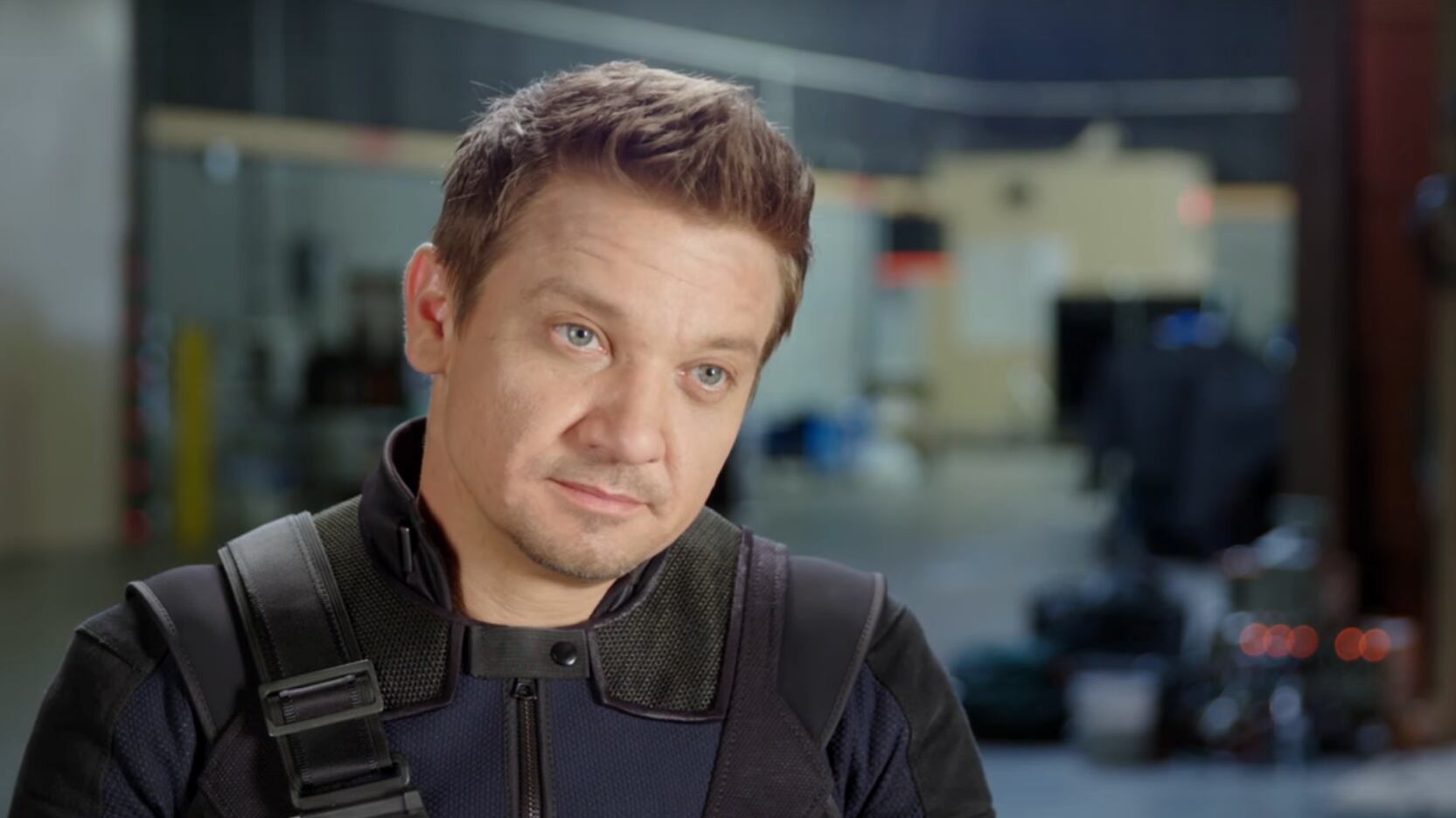 Jeremy Renner trema per le foto a nudo messe in giro dall'ex moglie