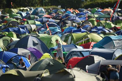 Parte il Glastonbury Festival, il più importante evento musicale in UK 4
