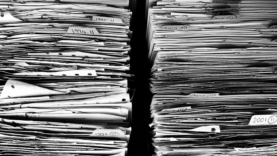 Palermo, vuole rinnovare la carta d'identità ma per il Comune è morto