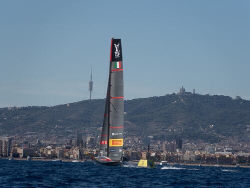Luna Rossa conquista la quarta regata e aggancia Ineos sul 2-2