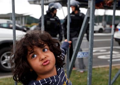 Immigrazione, i bimbi in marcia lungo la rotta balcanica 7