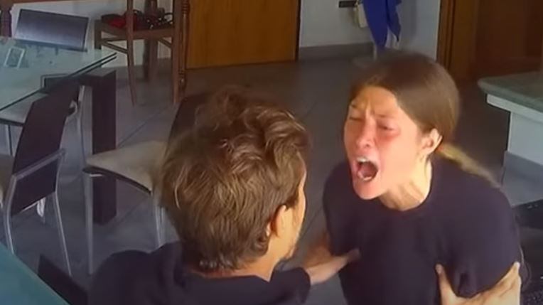 "Oddio, ma che cosa hai fatto?" Natalia Paragoni impazzisce per lo scherzo