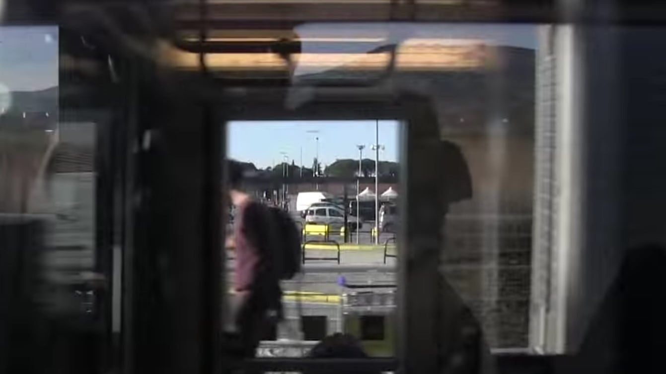 Firenze, conducenti tram aggrediti da ubriachi: denuncia sindacato