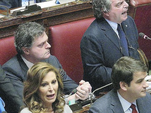 Forza Italia non ci sta: "Finanziaria da dilettanti"