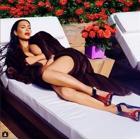Kim Kardashian nuda su Instagram: foto 11