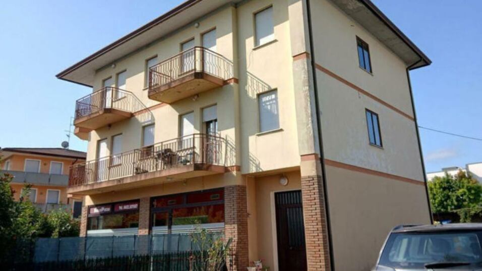 Il racconto dell'uomo che ha difeso la sua famiglia: "Sì, ho picchiato i ladri. Lo rifarei"
