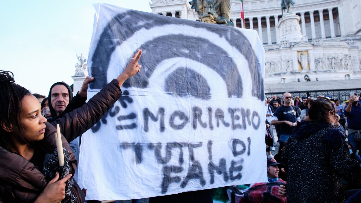 Chiusi 270mila locali. "I commercianti sono i nuovi poveri". Ed è allarme suicidi