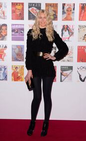 Claudia Schiffer irriconoscibile alla festa di Vogue 12
