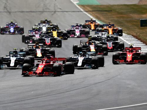 F1, Vettel trionfa a Silverstone. Secondo Hamilton, terzo Raikkonen