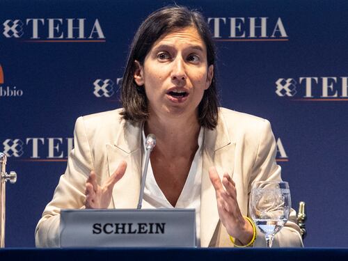 Cernobbio, opposizioni fanno "fronte comune". Schlein: "Governo senza visione"