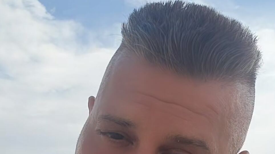 Crotone, indagato per omicidio il poliziotto che ha sparato al pizzaiolo