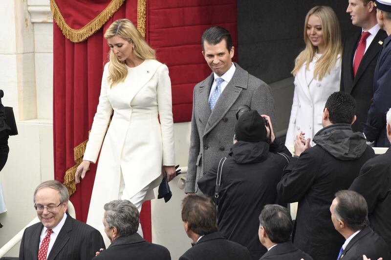 Melania e Ivanka Trump: moglie e figlia del presidente 23