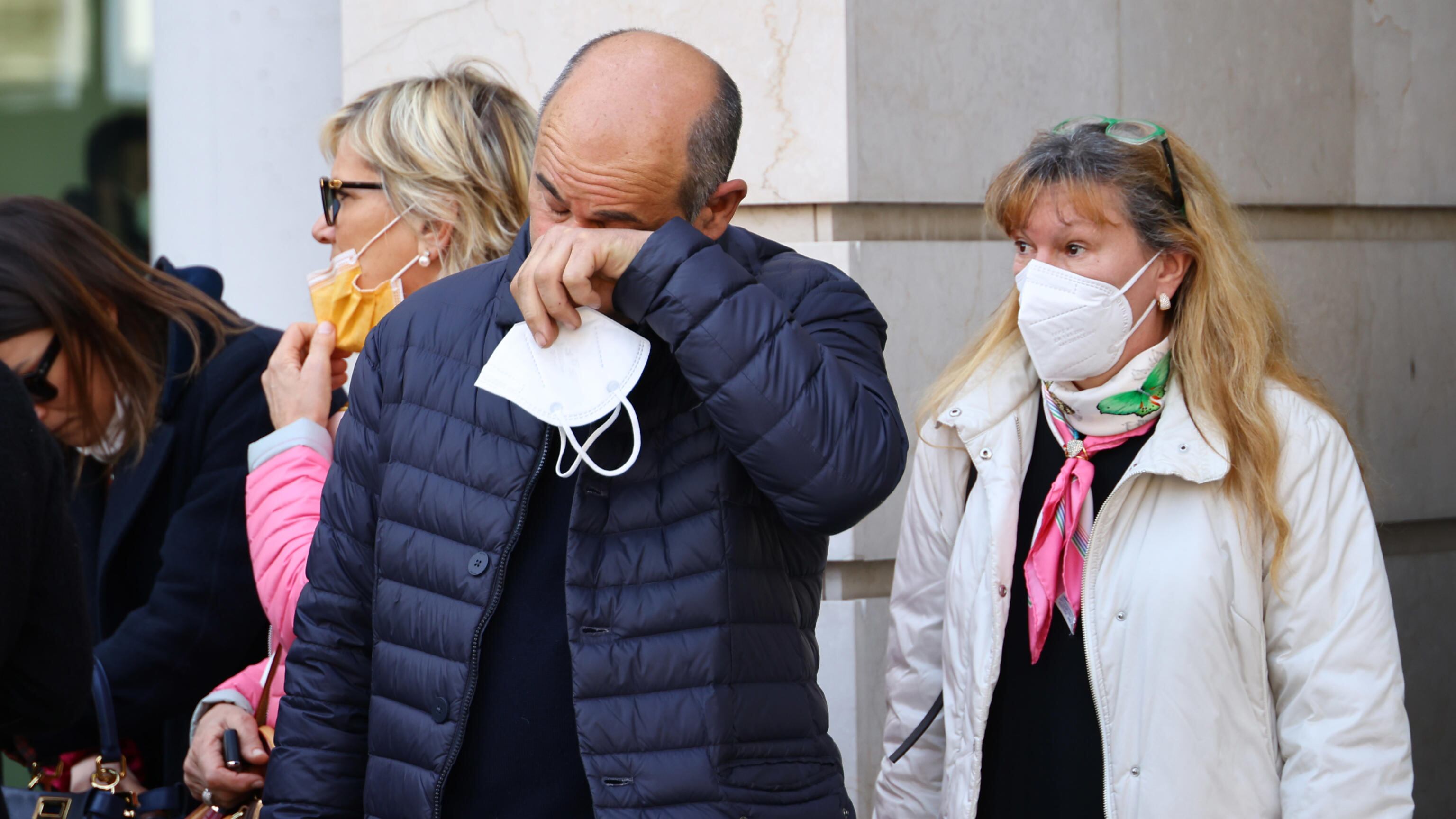 Travolsero col motoscafo due giovani L'ira dei parenti: "Pena troppo lieve"