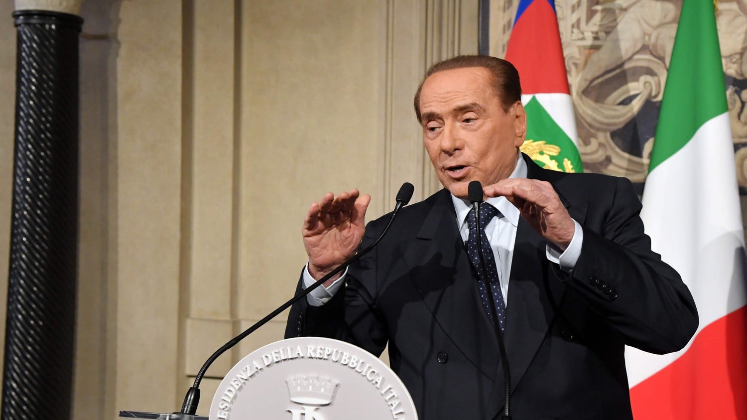 Europa, i dubbi di Berlusconi: la fermezza da sola non basta