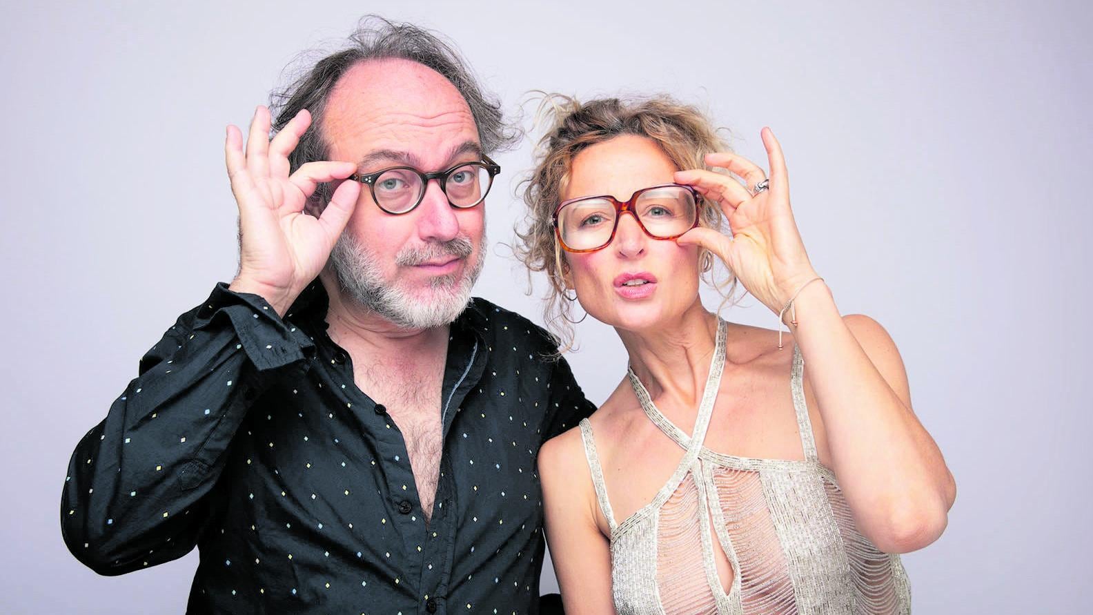 Coppie, flirt, case e Ia. Così si ride a teatro