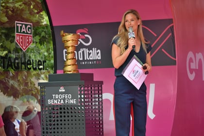 Ecco chi è Bar Refaeli: la bella madrina israeliana del Giro d'Italia 3